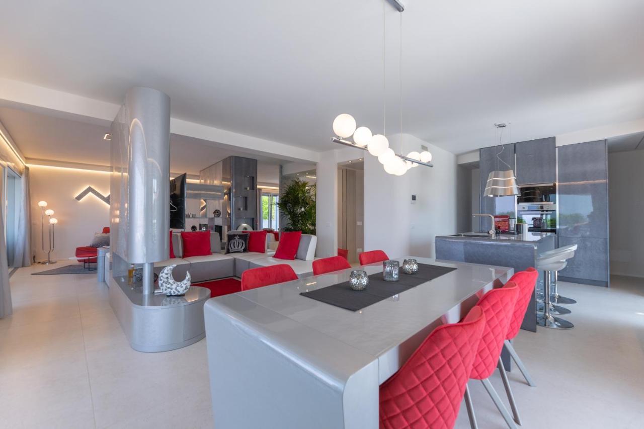 Magic Luxury Apartments Bardolino Exterior photo