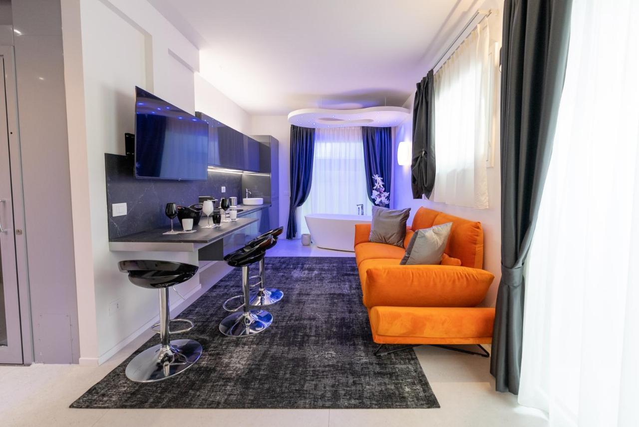 Magic Luxury Apartments Bardolino Exterior photo