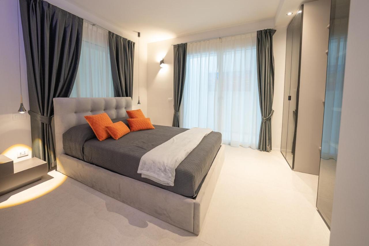 Magic Luxury Apartments Bardolino Exterior photo